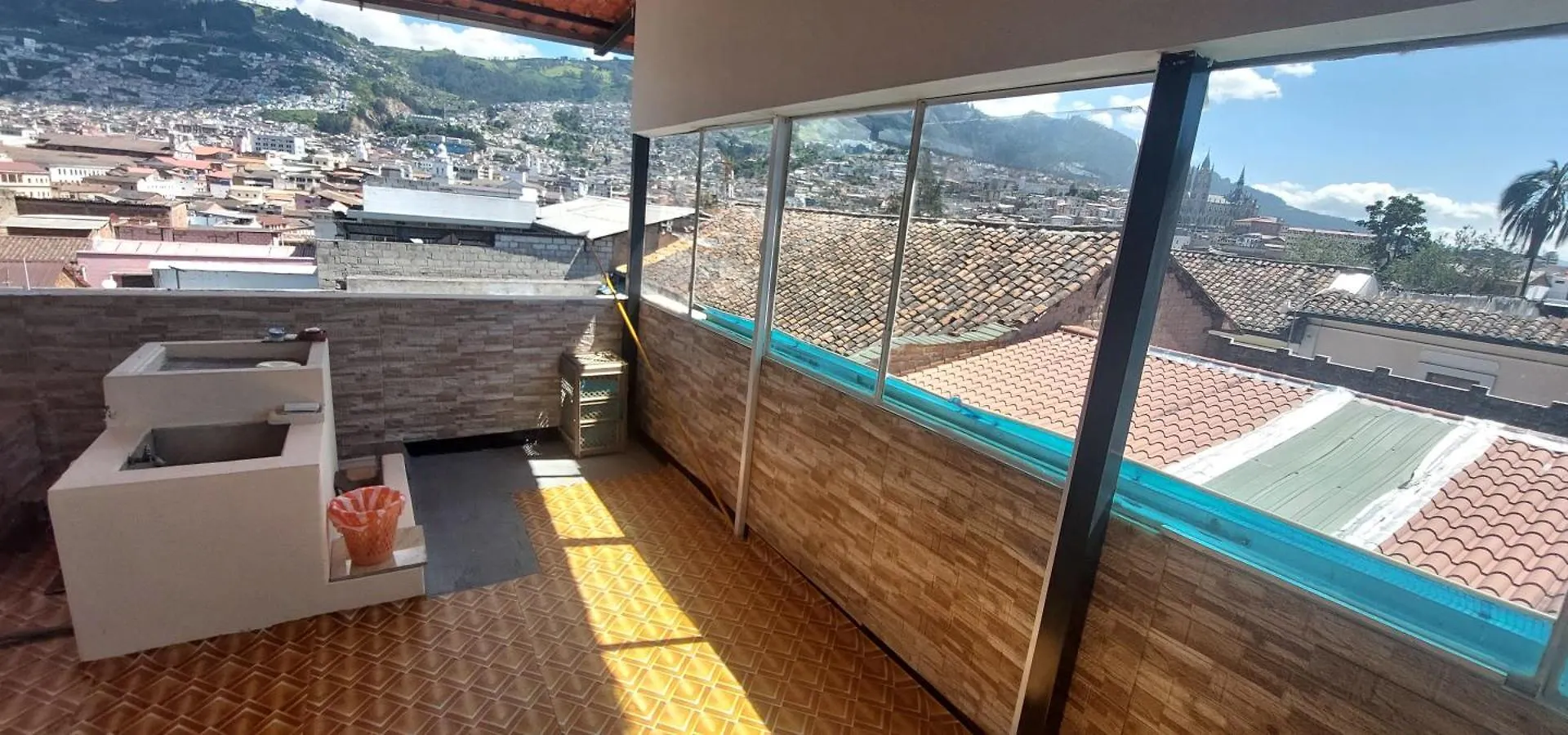 La Casita Quitena Quito 0*,